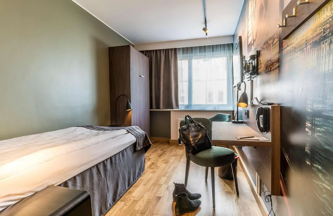 Scandic Sjoefartshotellet-1